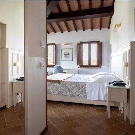 Macchie San Vincenzo - Privata Con Piscina E Giardino Ad Uso Esclusivo O Villa Chiusi